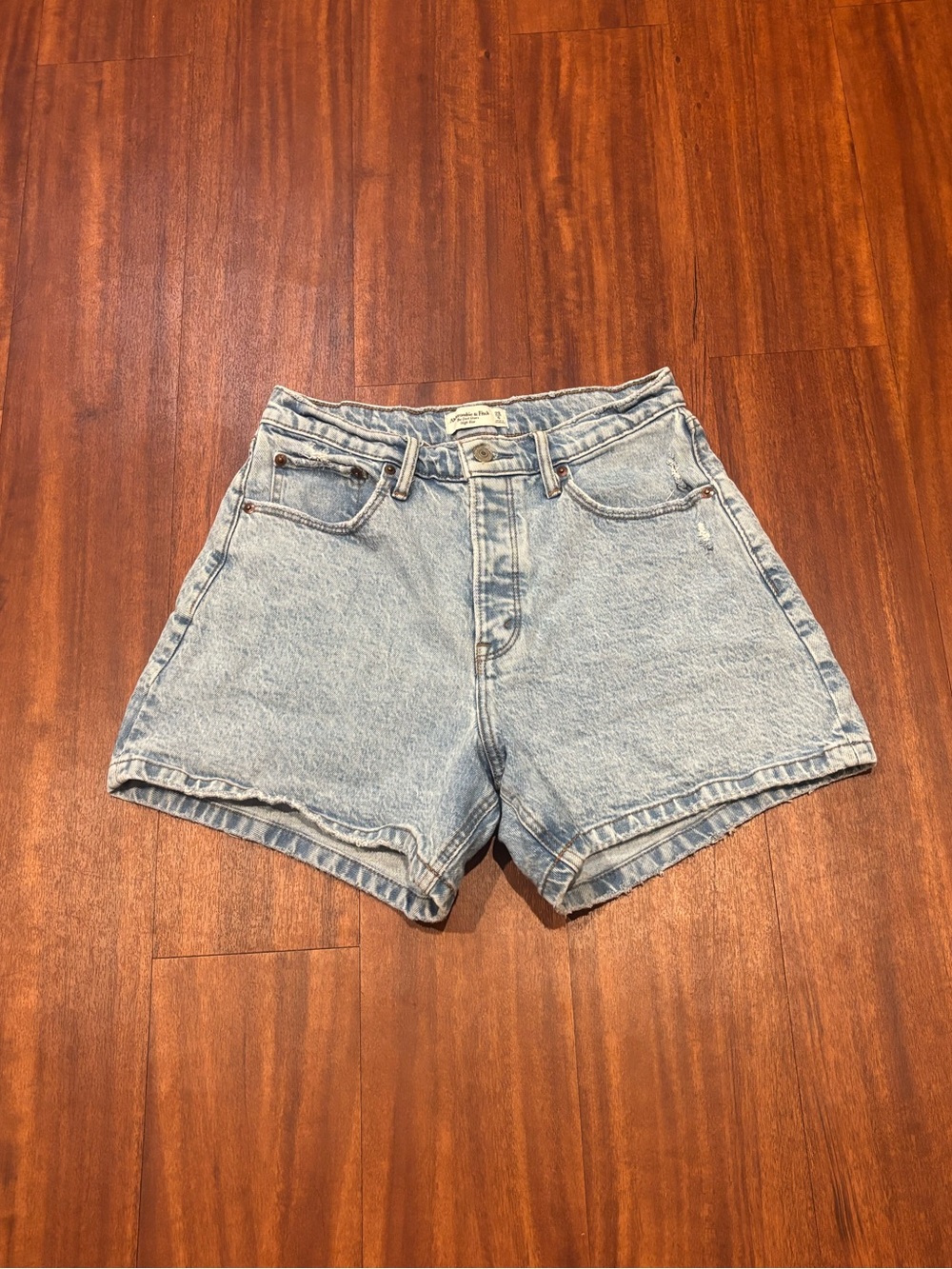 Abercrombie & Fitch Curve Love High Rise Dad Shorts